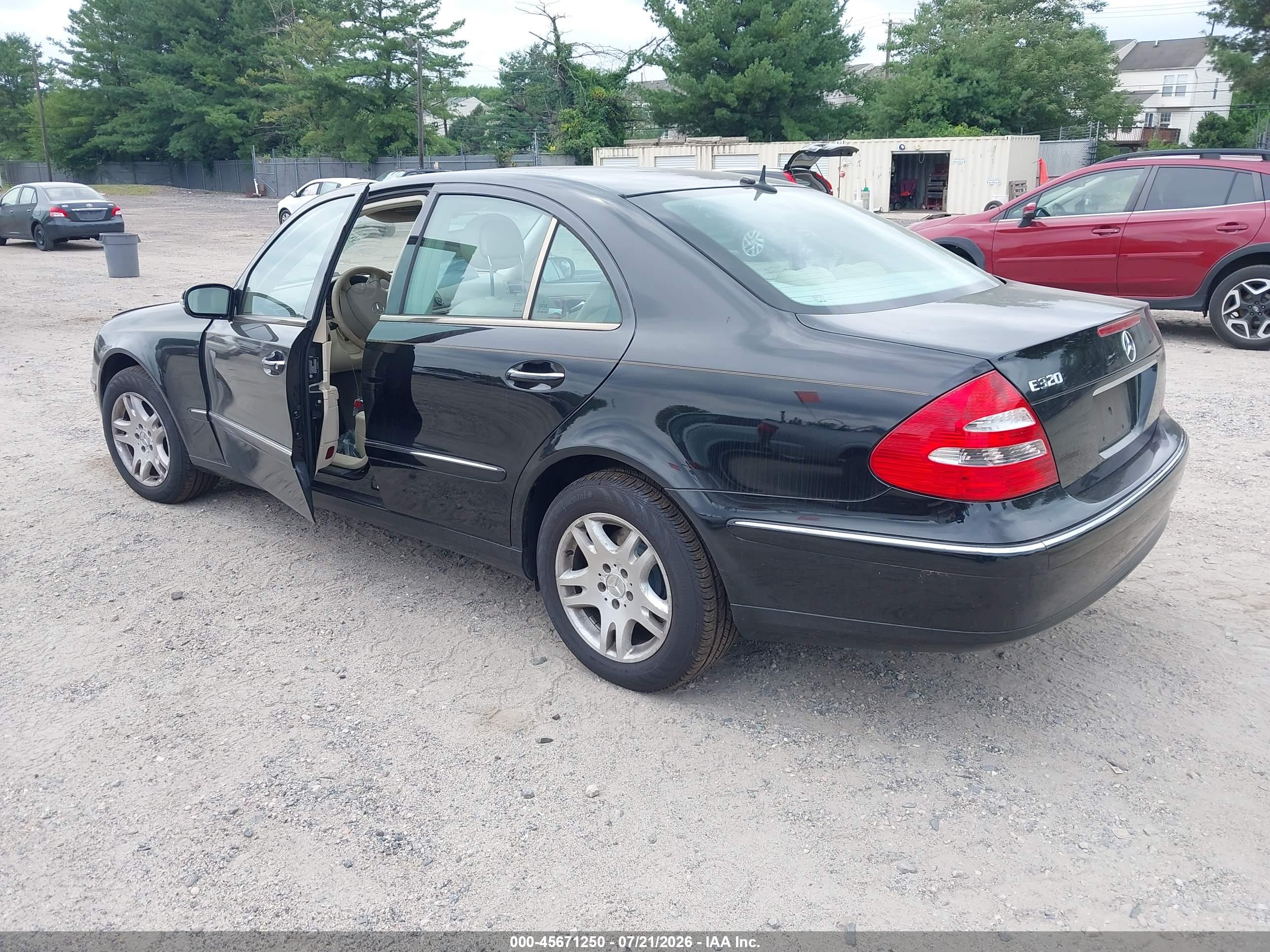 2004 MERCEDES-BENZ E 320 E320