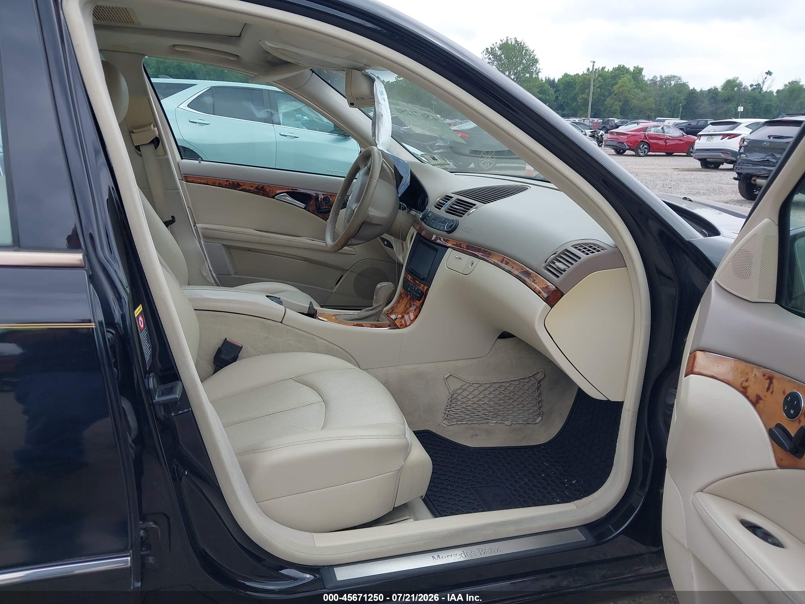 2004 MERCEDES-BENZ E 320 E320