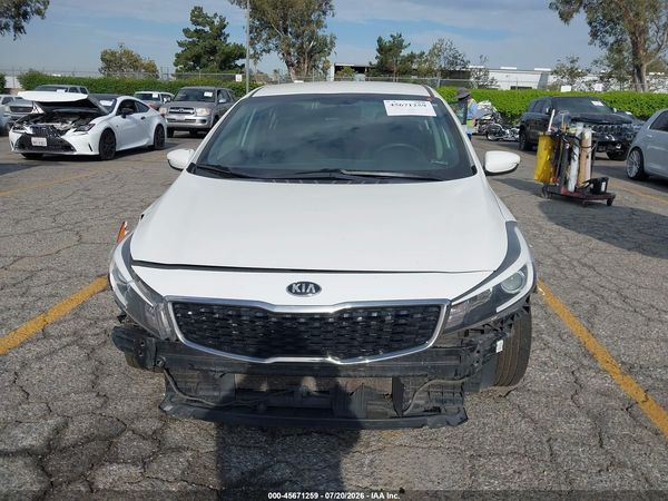 2017 KIA FORTE LX