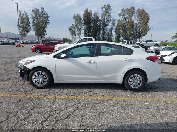 2017 KIA FORTE LX