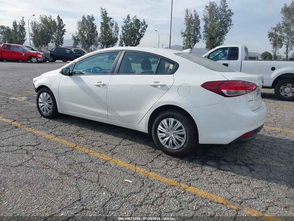 2017 KIA FORTE LX