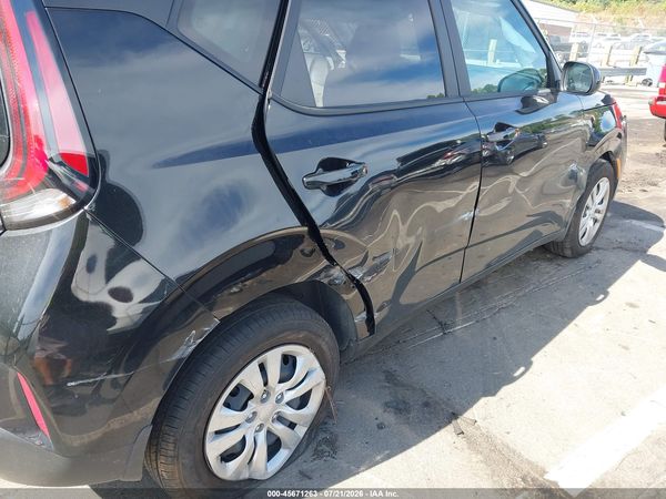 2025 KIA SOUL LX