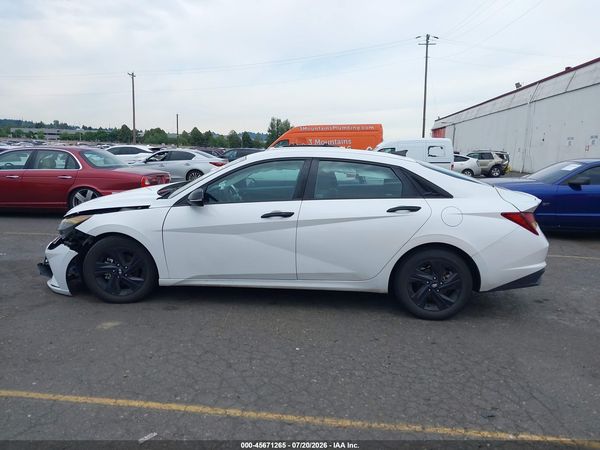 2022 HYUNDAI ELANTRA SEL