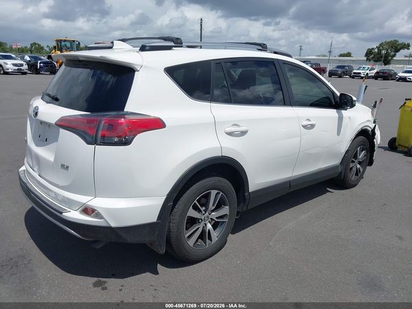 2018 TOYOTA RAV4 XLE