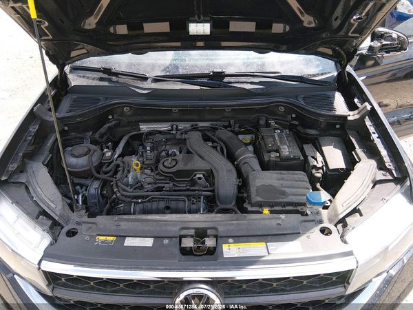 2022 VOLKSWAGEN TAOS 1.5T S — I10