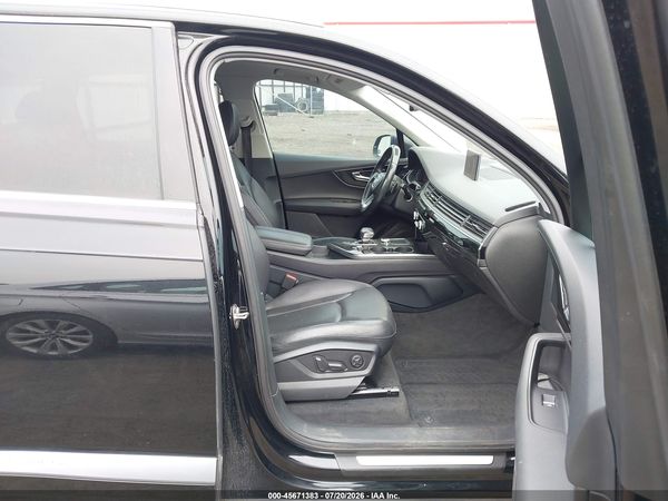 2017 AUDI Q7 3.0T PREMIUM