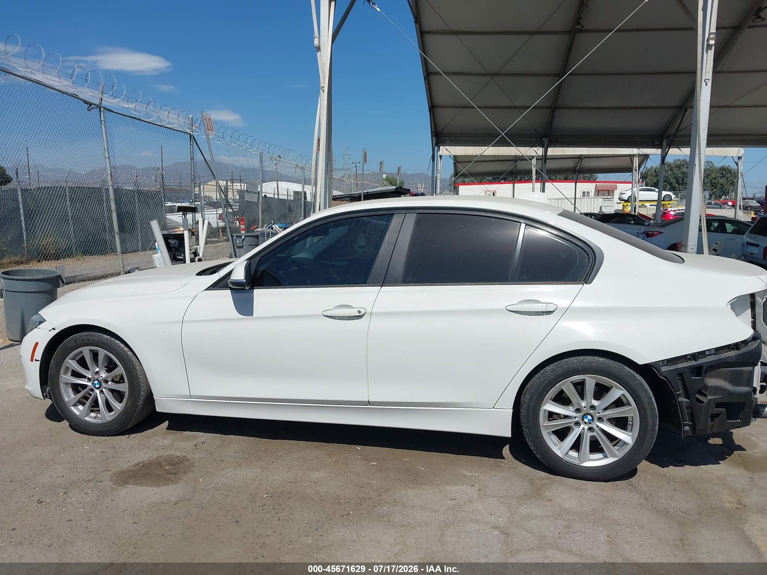2016 BMW 320I
