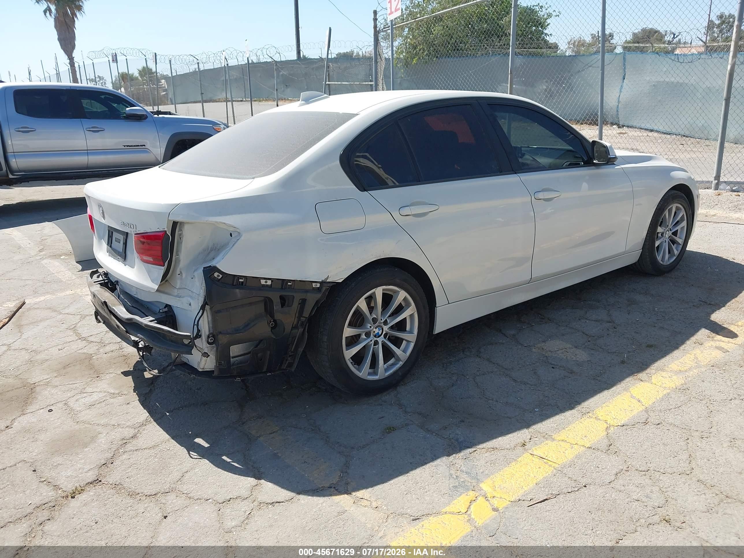 2016 BMW 320I