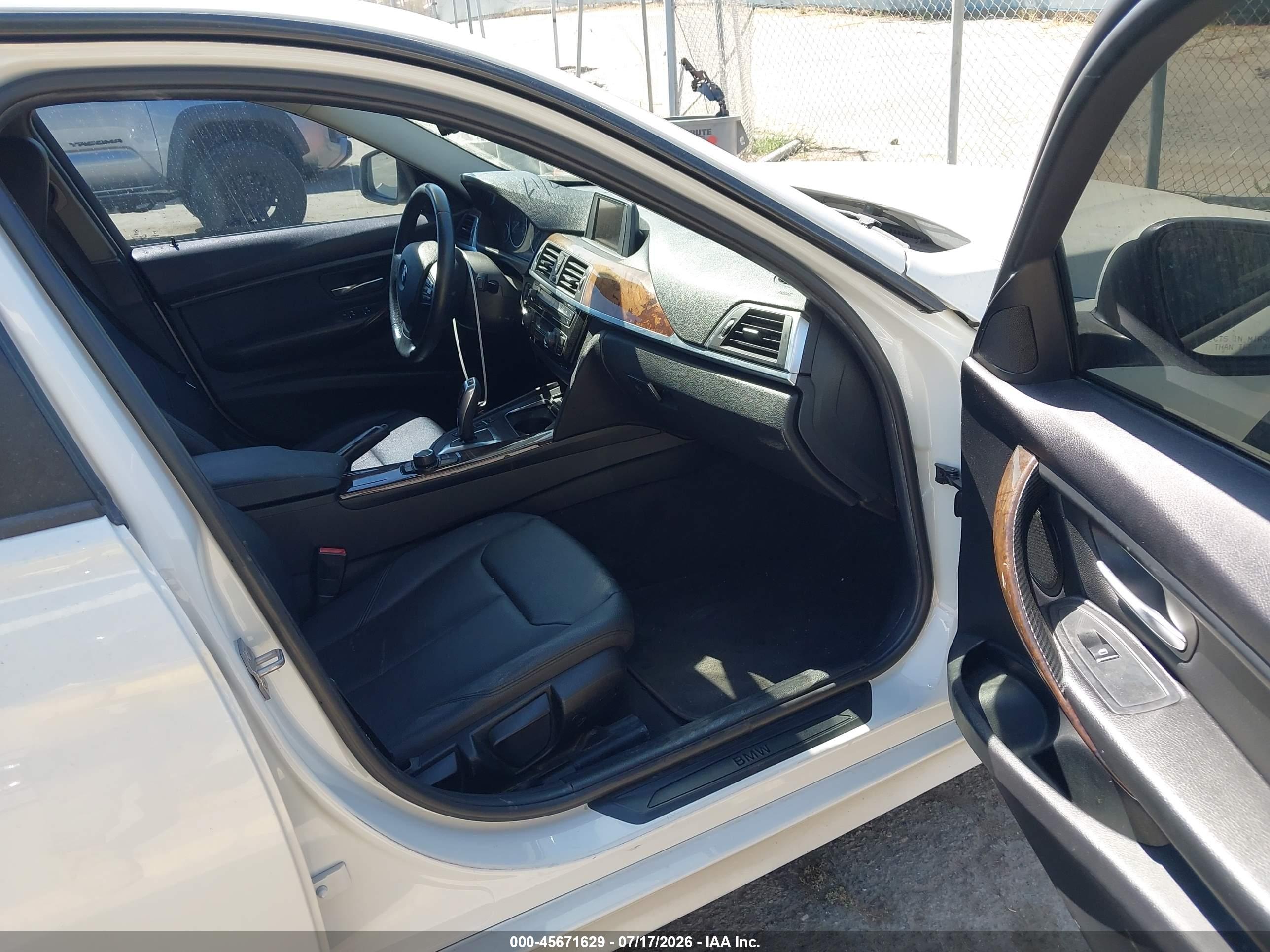 2016 BMW 320I