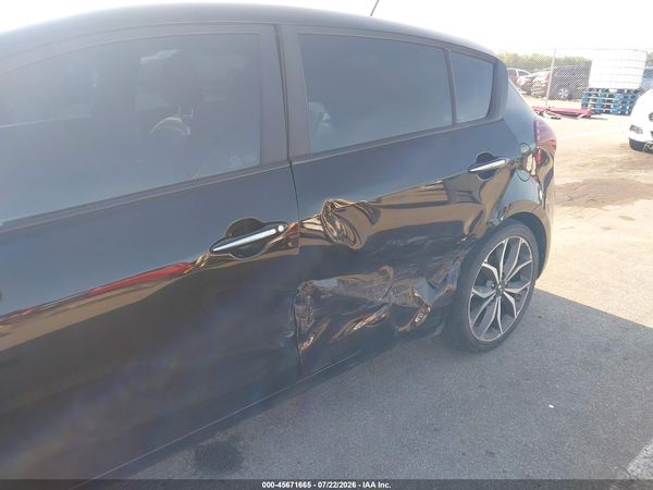 2017 KIA FORTE SX