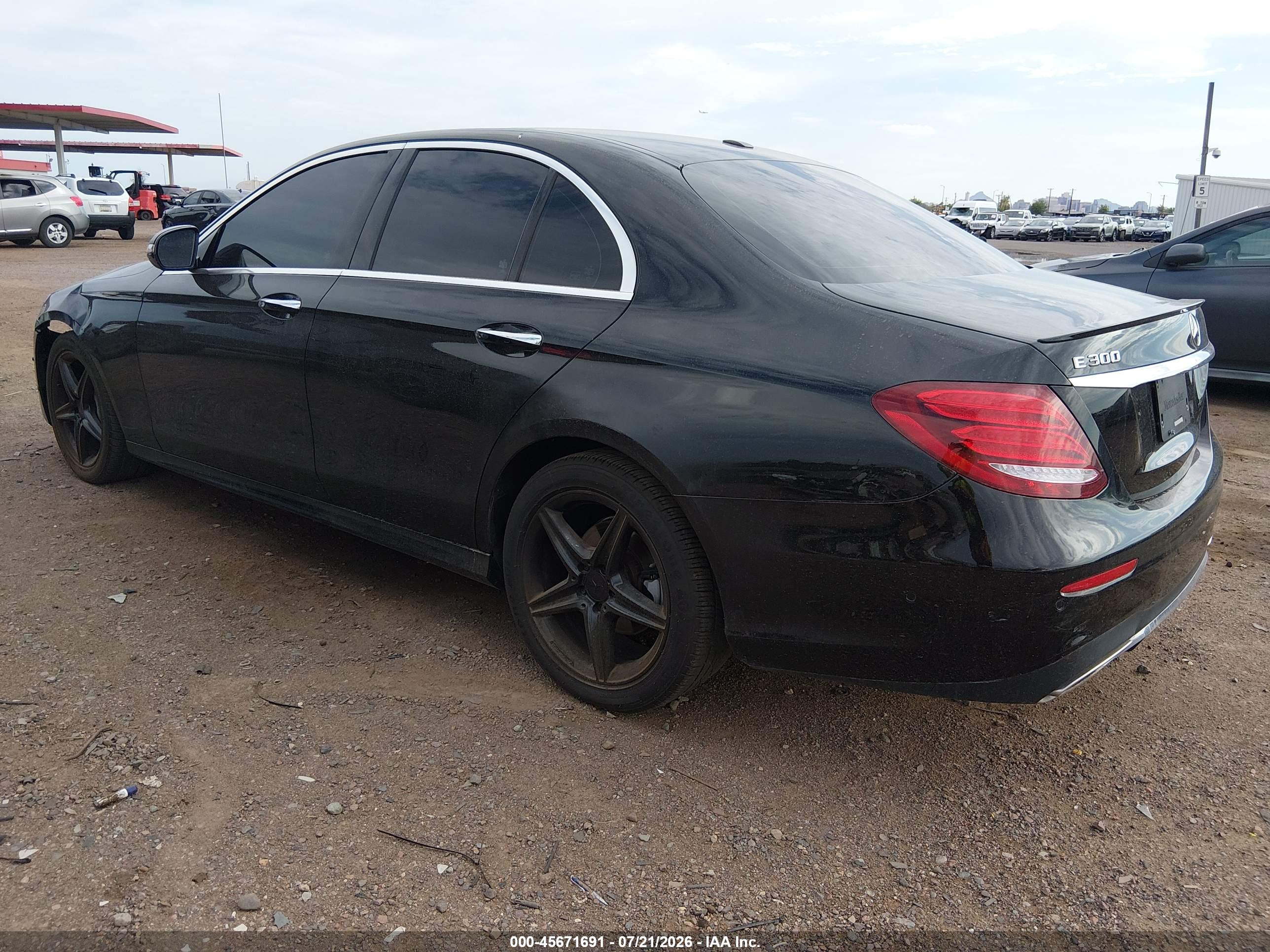 2017 MERCEDES-BENZ E 300 E300