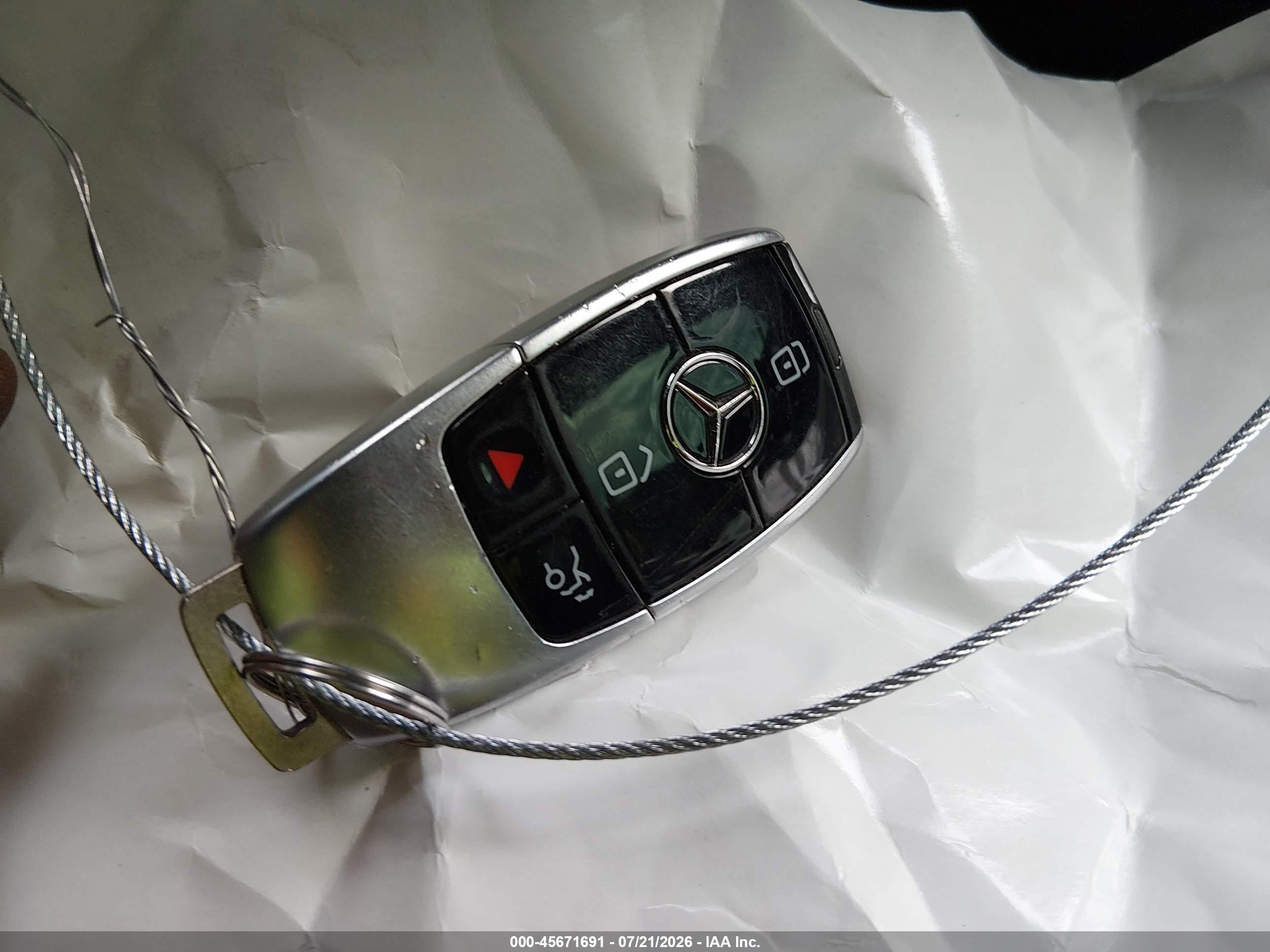 2017 MERCEDES-BENZ E 300 E300