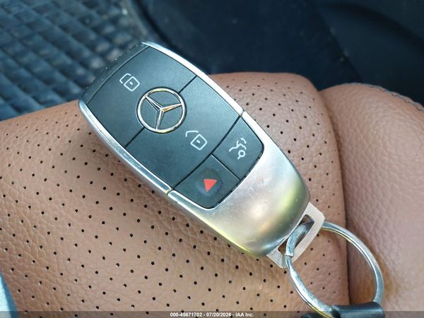2021 MERCEDES-BENZ GLC 300 4MATIC SUV