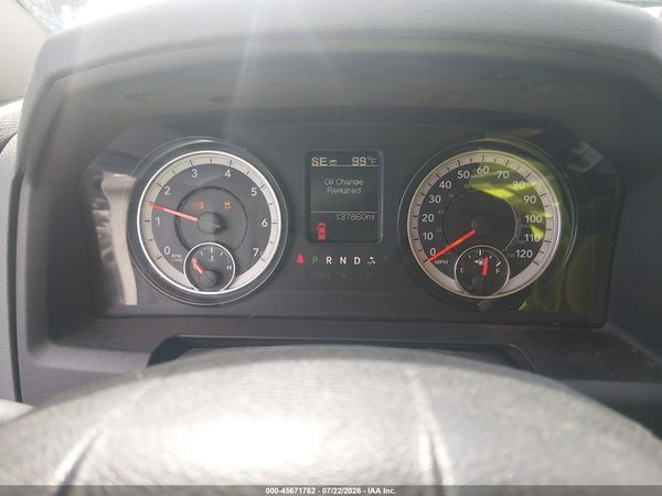 2018 RAM 1500 EXPRESS  4X2 6'4 BOX