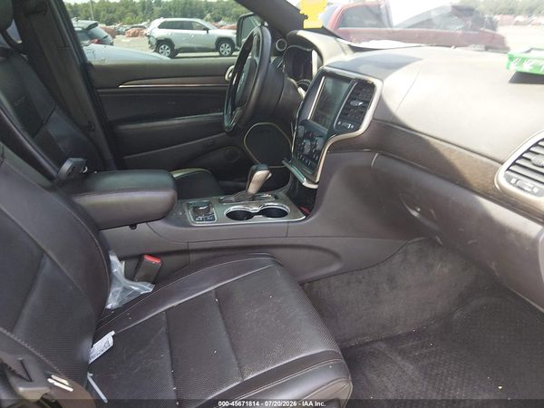 2016 JEEP GRAND CHEROKEE SUMMIT