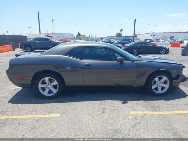 2014 DODGE CHALLENGER SXT