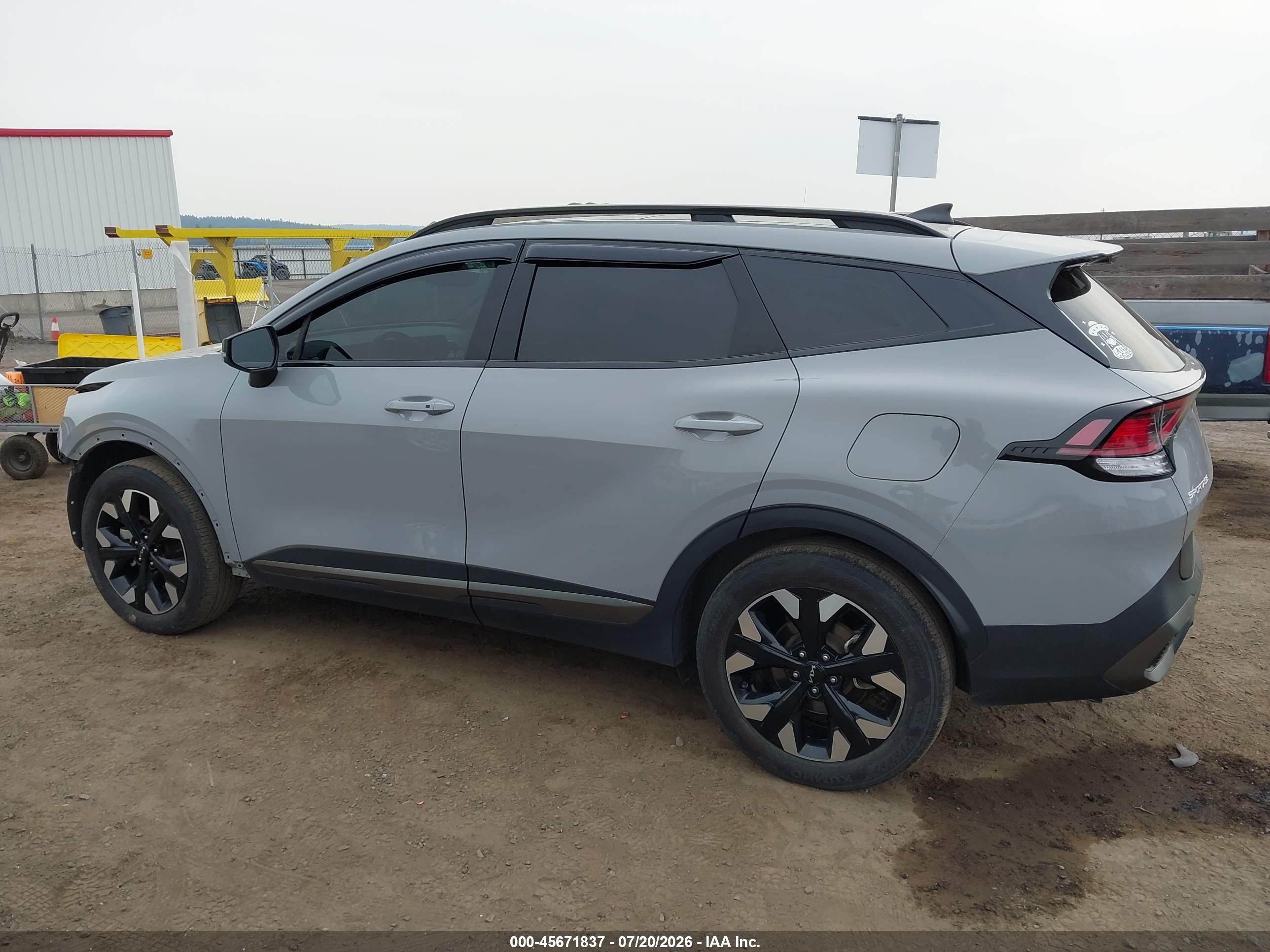 2024 KIA SPORTAGE X-LINE