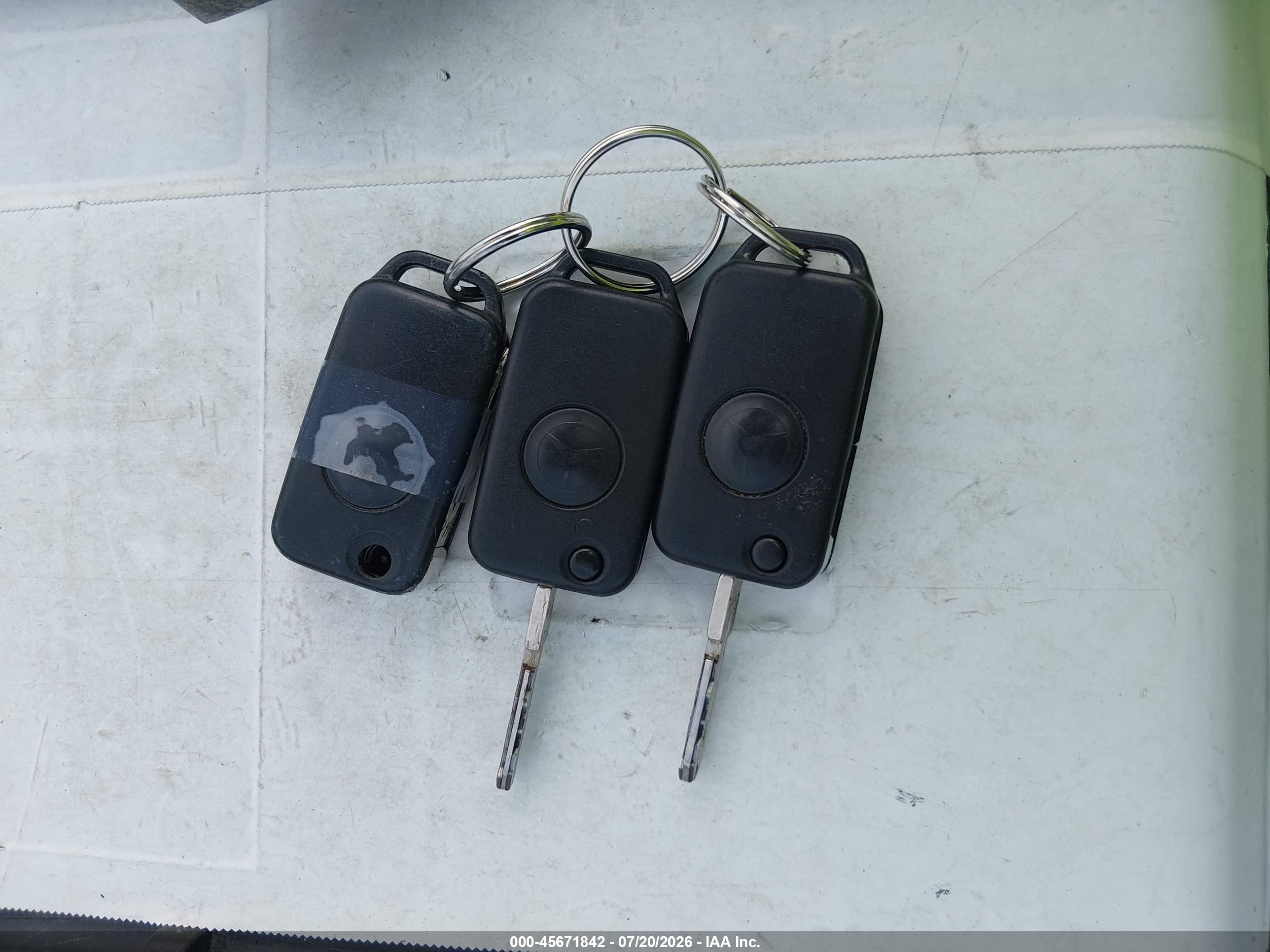 1995 MERCEDES-BENZ SL SL320 129