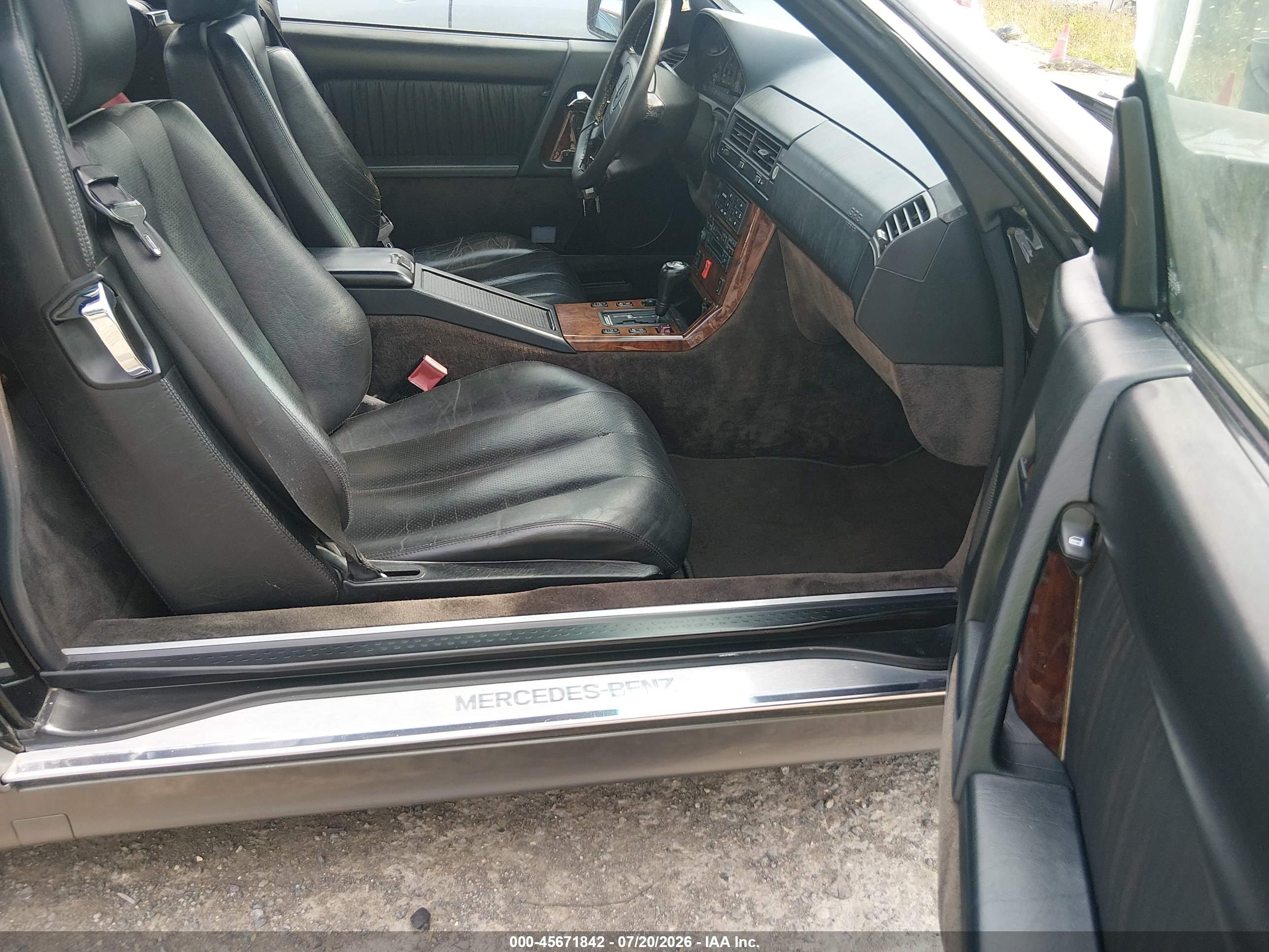 1995 MERCEDES-BENZ SL SL320 129
