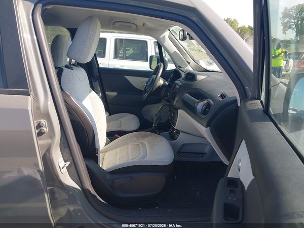2022 JEEP RENEGADE LATITUDE 4X4