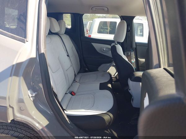 2022 JEEP RENEGADE LATITUDE 4X4