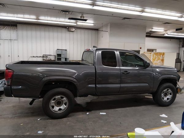 2018 TOYOTA TACOMA SR