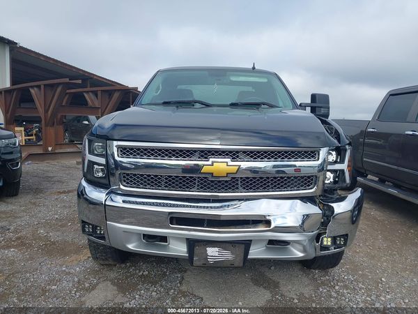 2013 CHEVROLET SILVERADO 1500 LT — I115