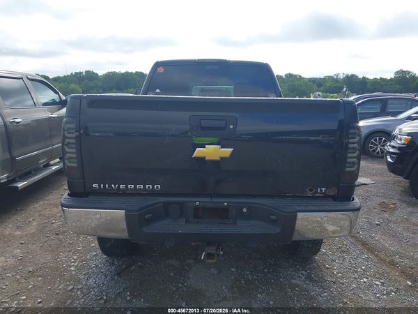 2013 CHEVROLET SILVERADO 1500 LT — I119