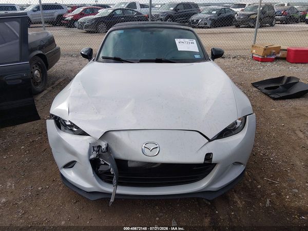 2017 MAZDA MX-5 MIATA Club