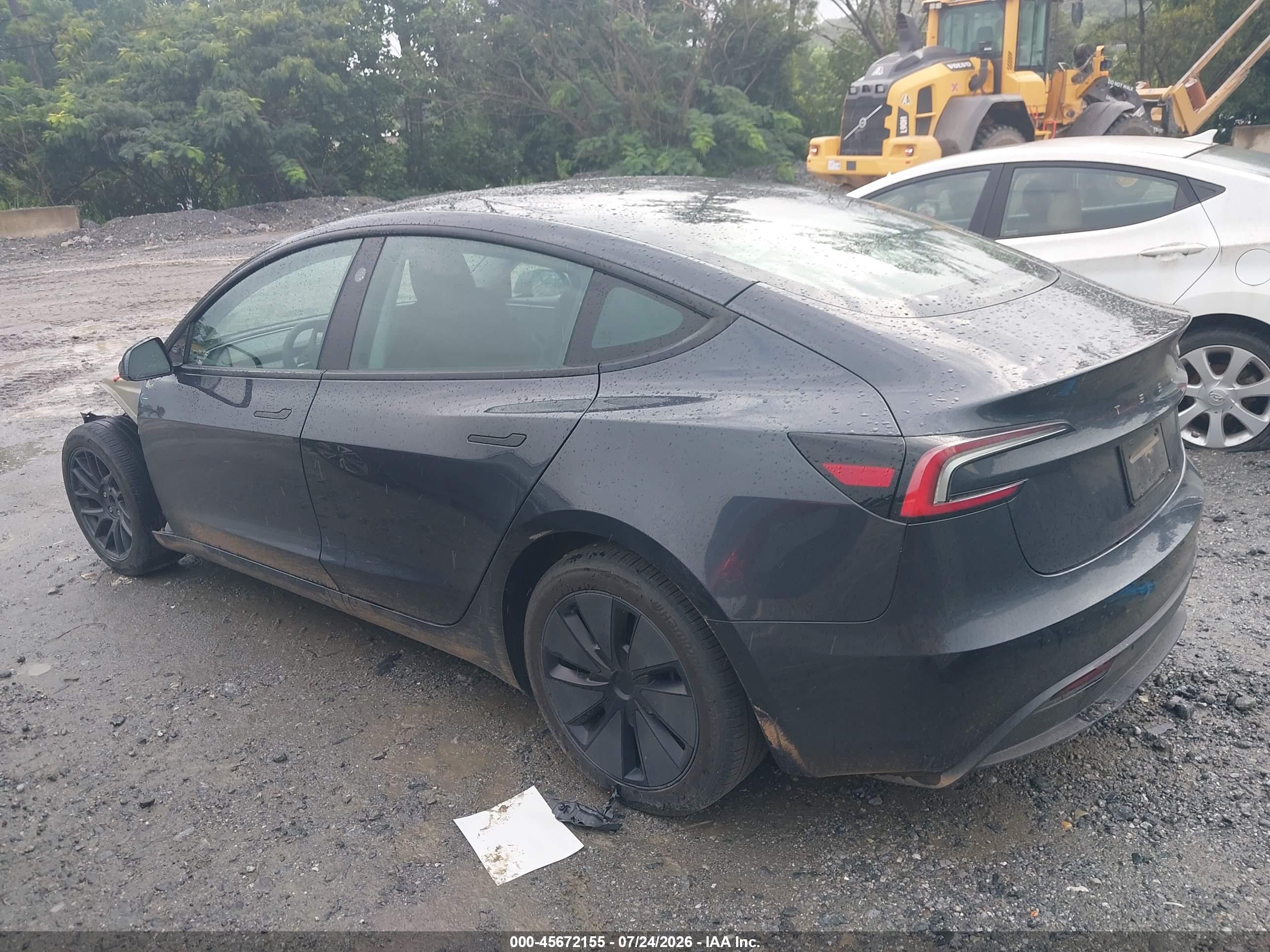 2024 TESLA MODEL 3