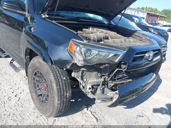 2022 TOYOTA 4RUNNER SR5