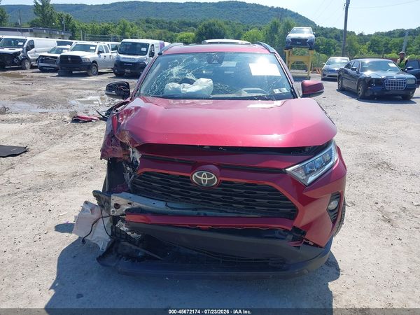 2019 TOYOTA RAV4 XLE