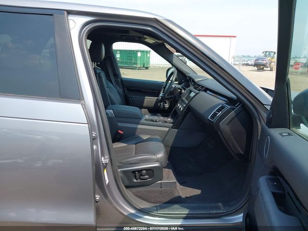2020 LAND ROVER DISCOVERY SE