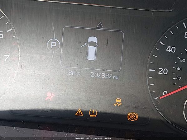 2017 KIA SORENTO 2.4L LX