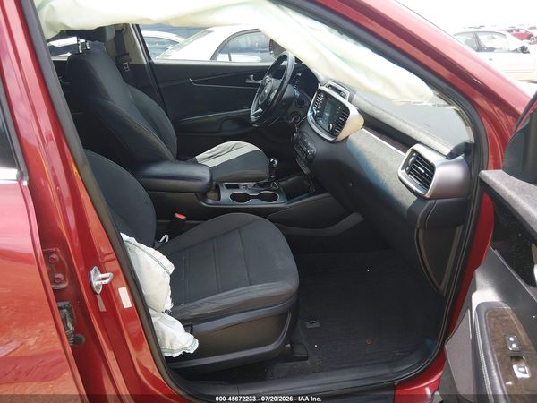 2017 KIA SORENTO 2.4L LX