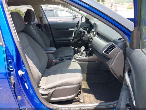 2023 KIA SELTOS LX