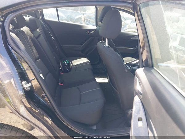 2017 MAZDA MAZDA3 SPORT