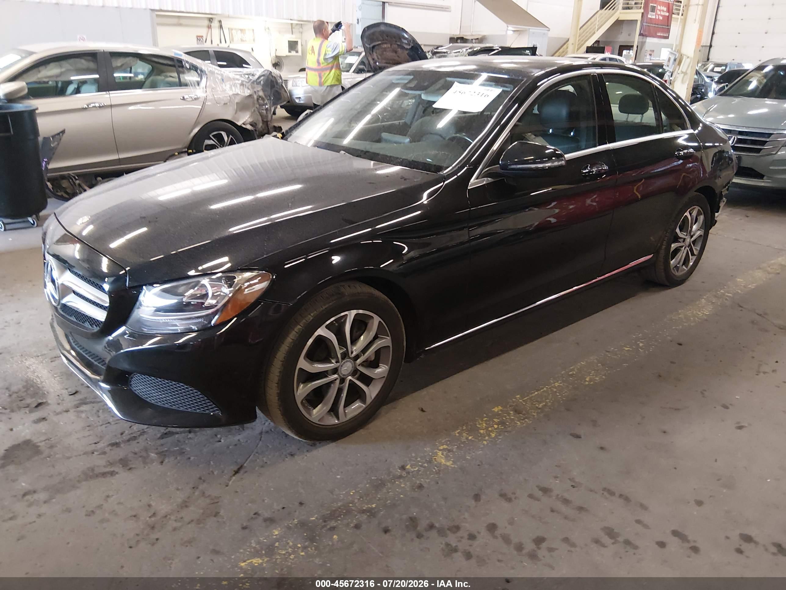 2016 MERCEDES-BENZ C 300 C300