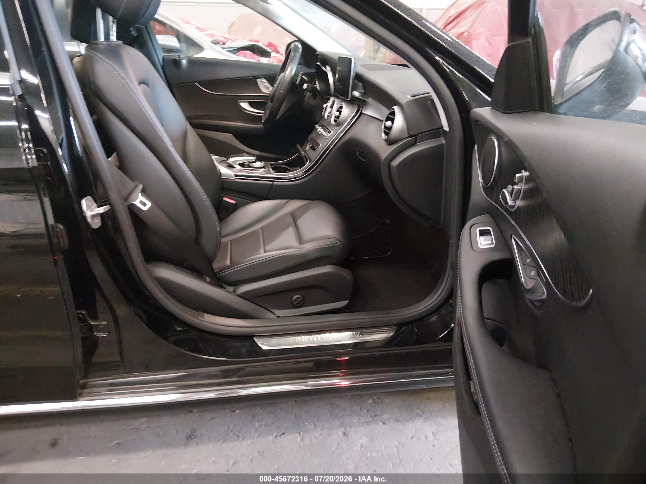 2016 MERCEDES-BENZ C 300 C300