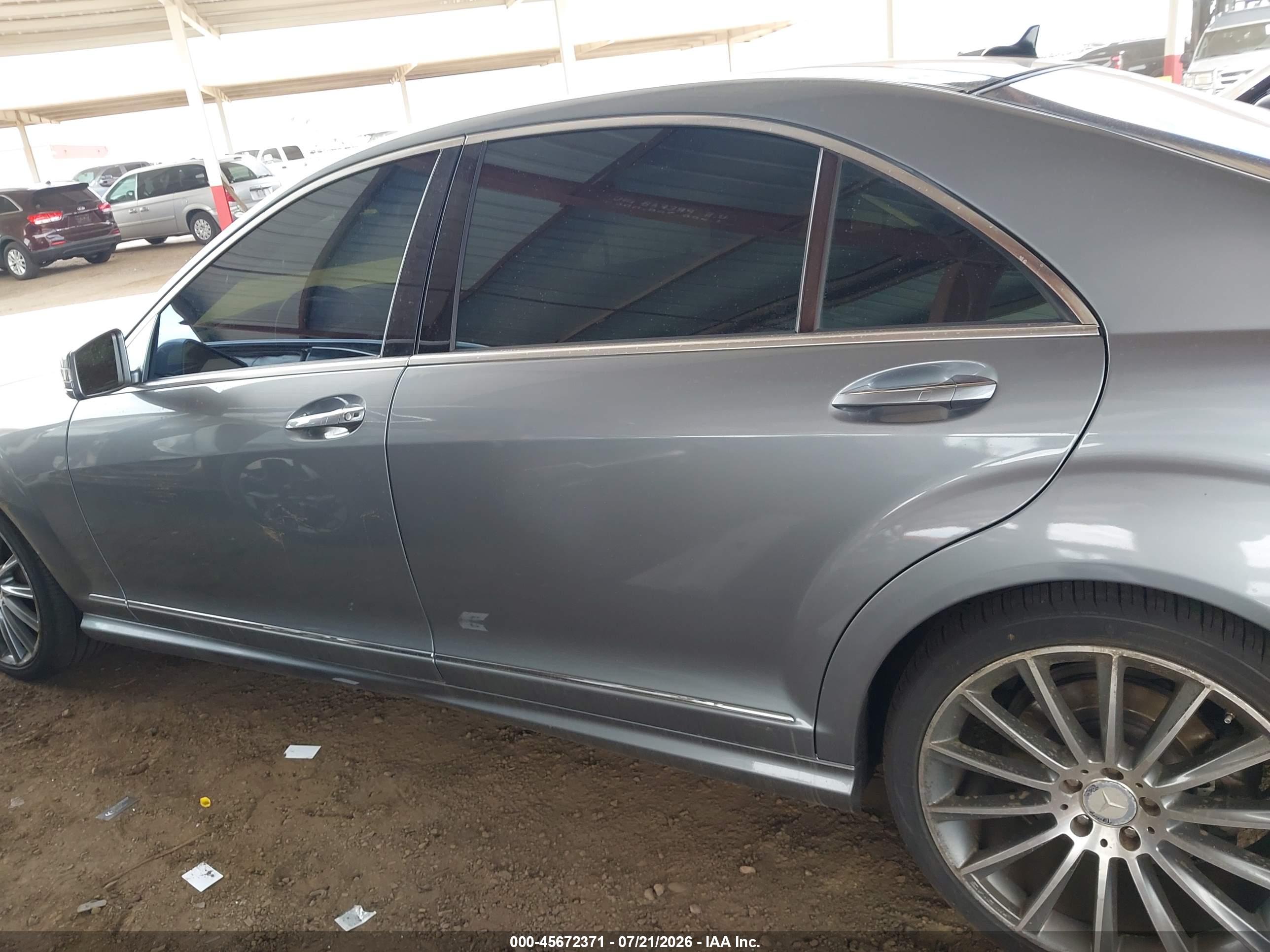 2013 MERCEDES-BENZ S 550 S550