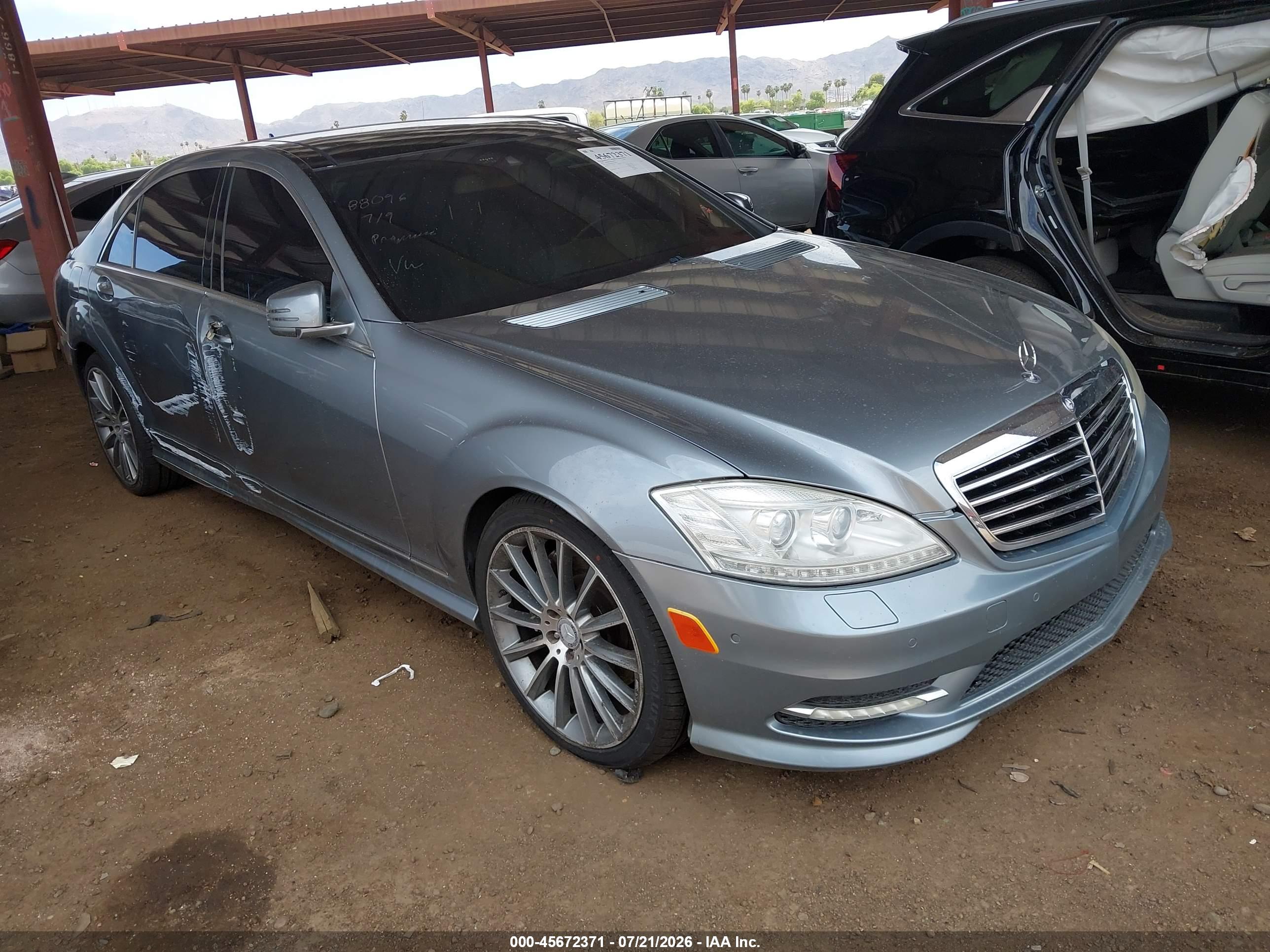 2013 MERCEDES-BENZ S 550 S550