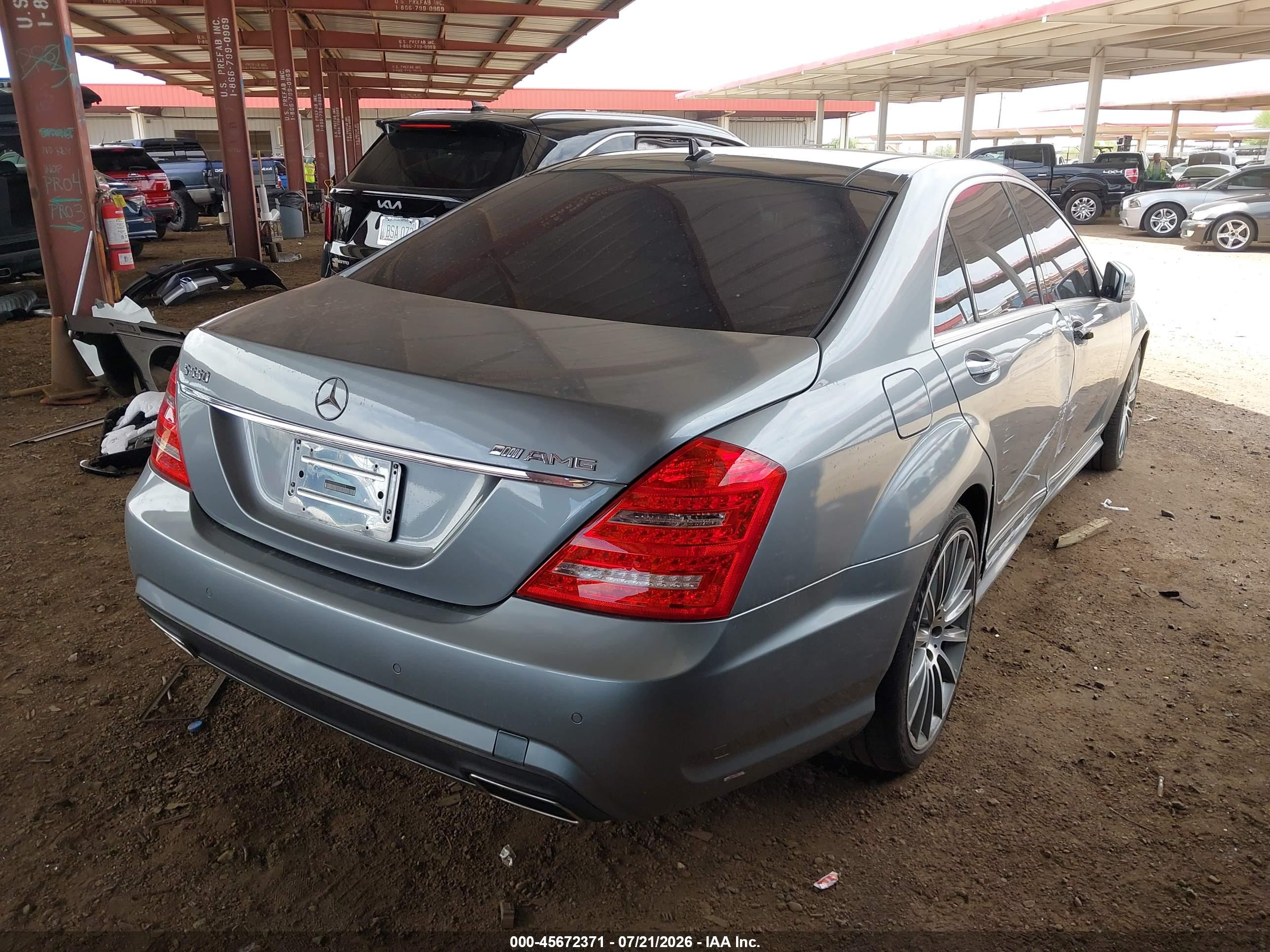 2013 MERCEDES-BENZ S 550 S550