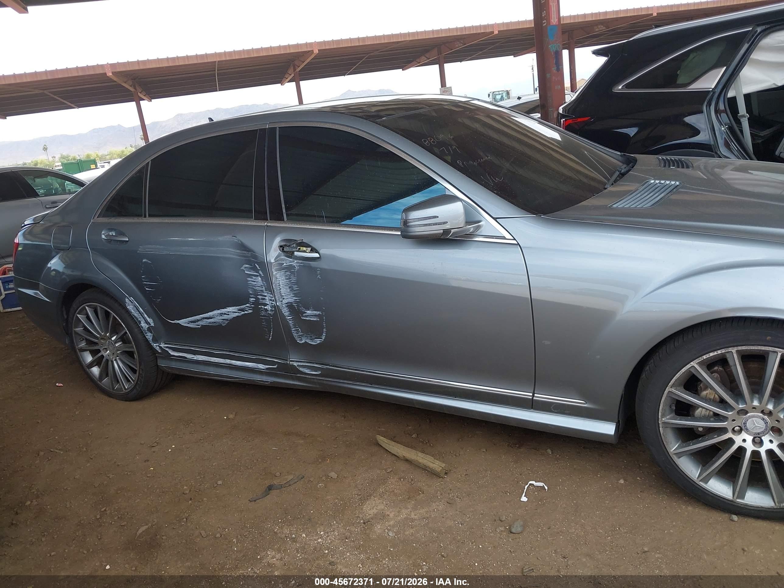 2013 MERCEDES-BENZ S 550 S550