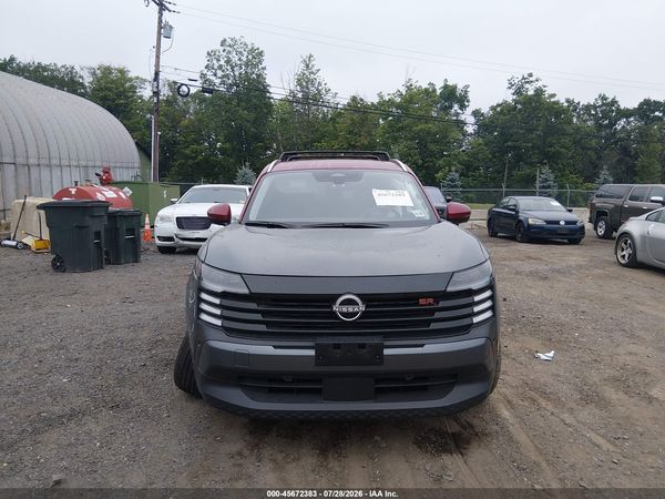 2026 NISSAN KICKS SR