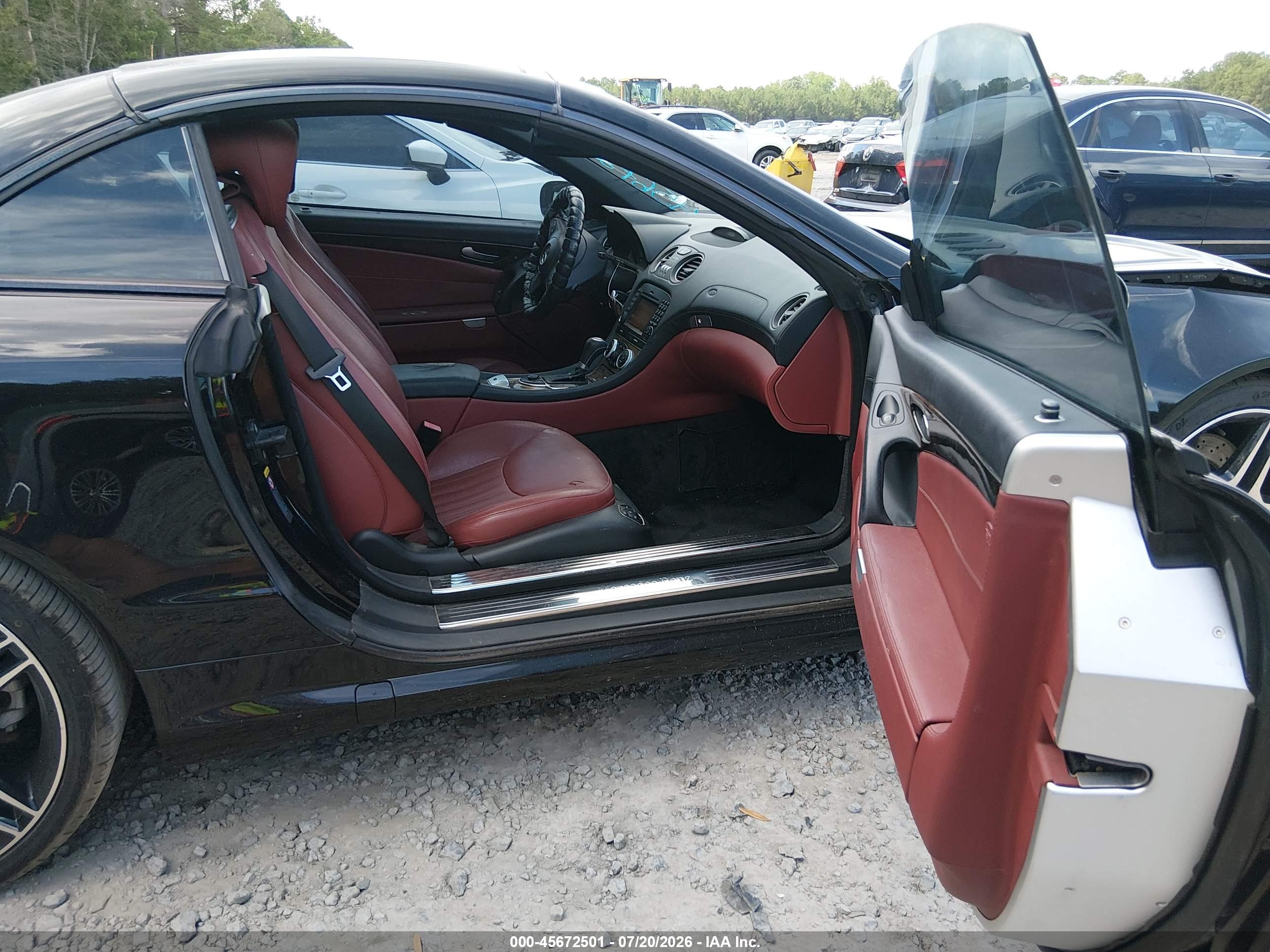 2012 MERCEDES-BENZ SL 550