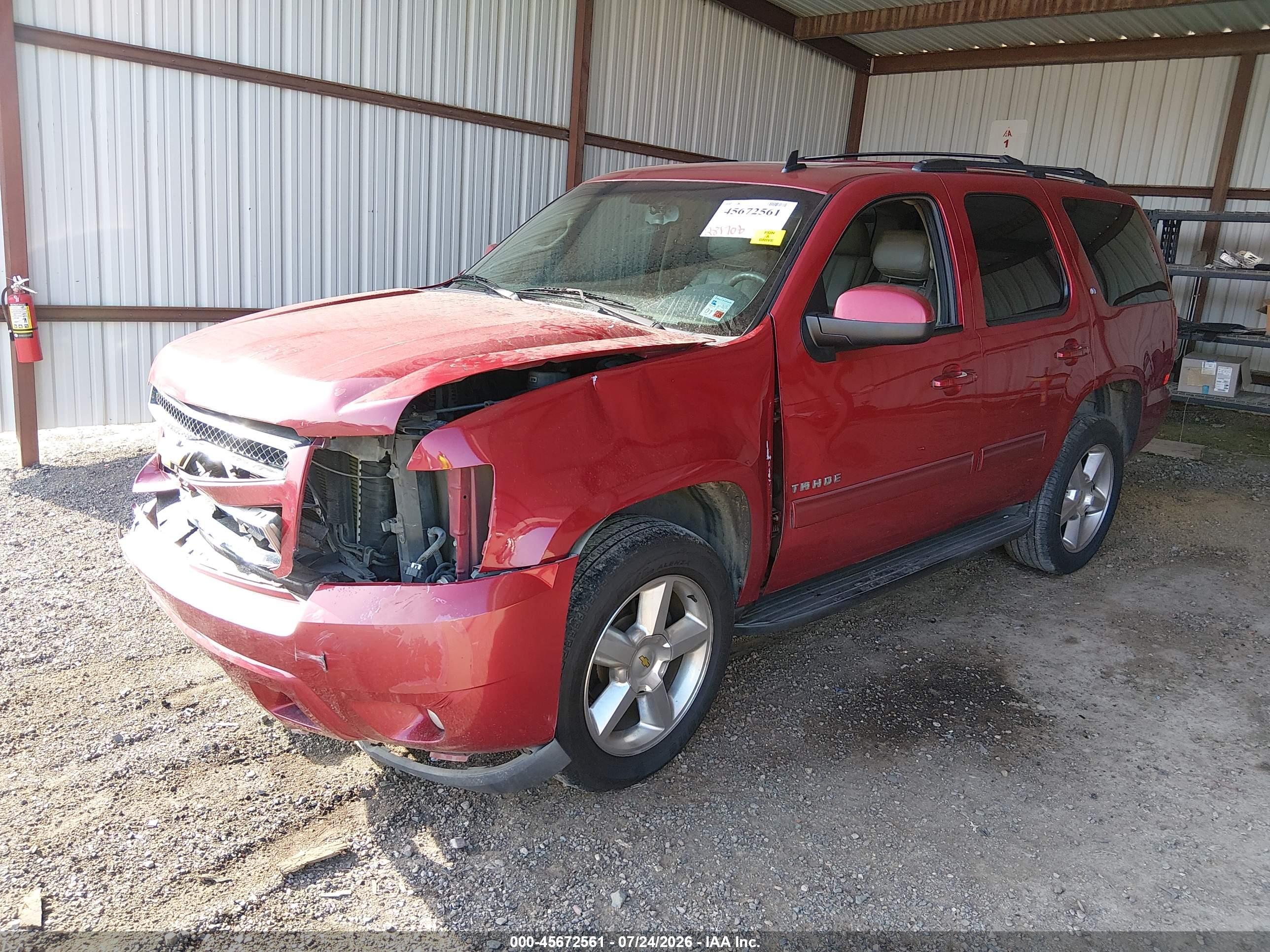 2013 CHEVROLET TAHOE LT — I2