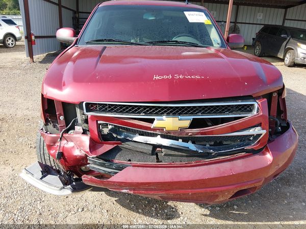 2013 CHEVROLET TAHOE LT — I6