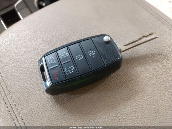 2019 KIA SEDONA LX