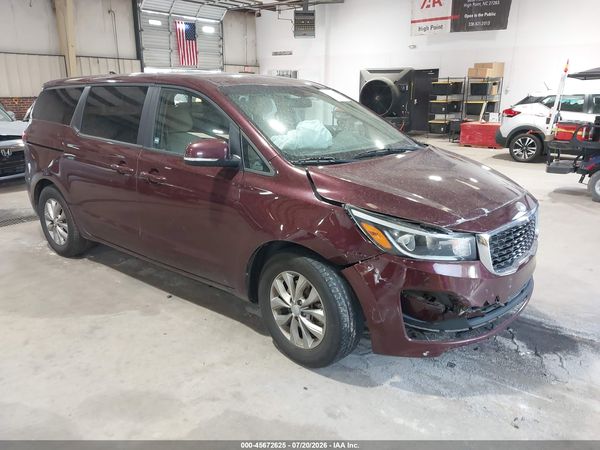 2019 KIA SEDONA LX