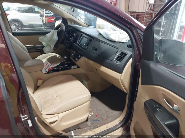 2019 KIA SEDONA LX
